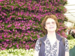 Dr Dinah Parums at the petunia wall. Chelsea Flower Show